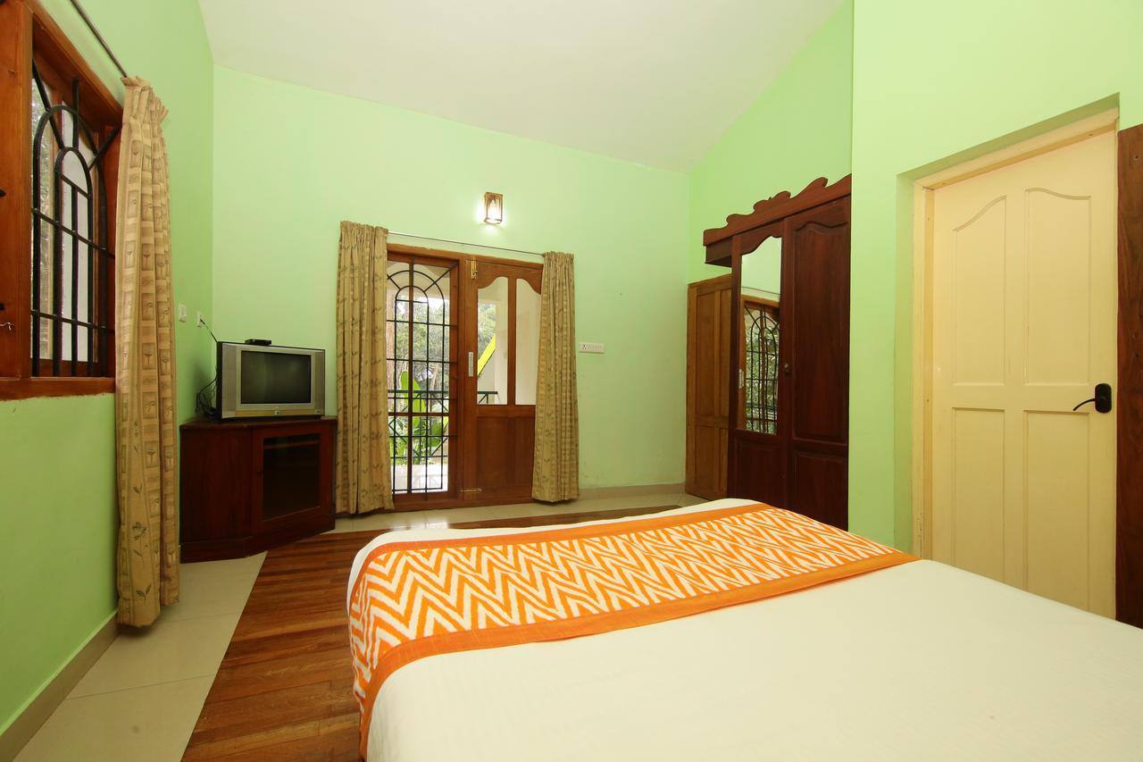 Oyo 4651 Woodpecker Resort Munnar Exterior photo